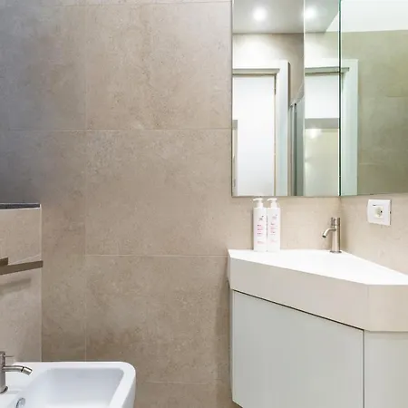 Apartment Cozy In Chiaia District By Wonderful Italy