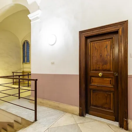 Cozy In Chiaia District By Wonderful Italy * Neapel